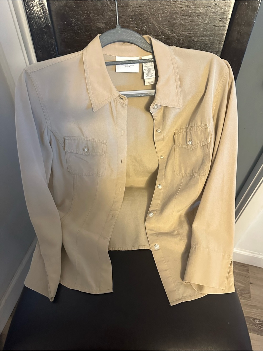 Liz Claiborne Beige Button-Front Shirt